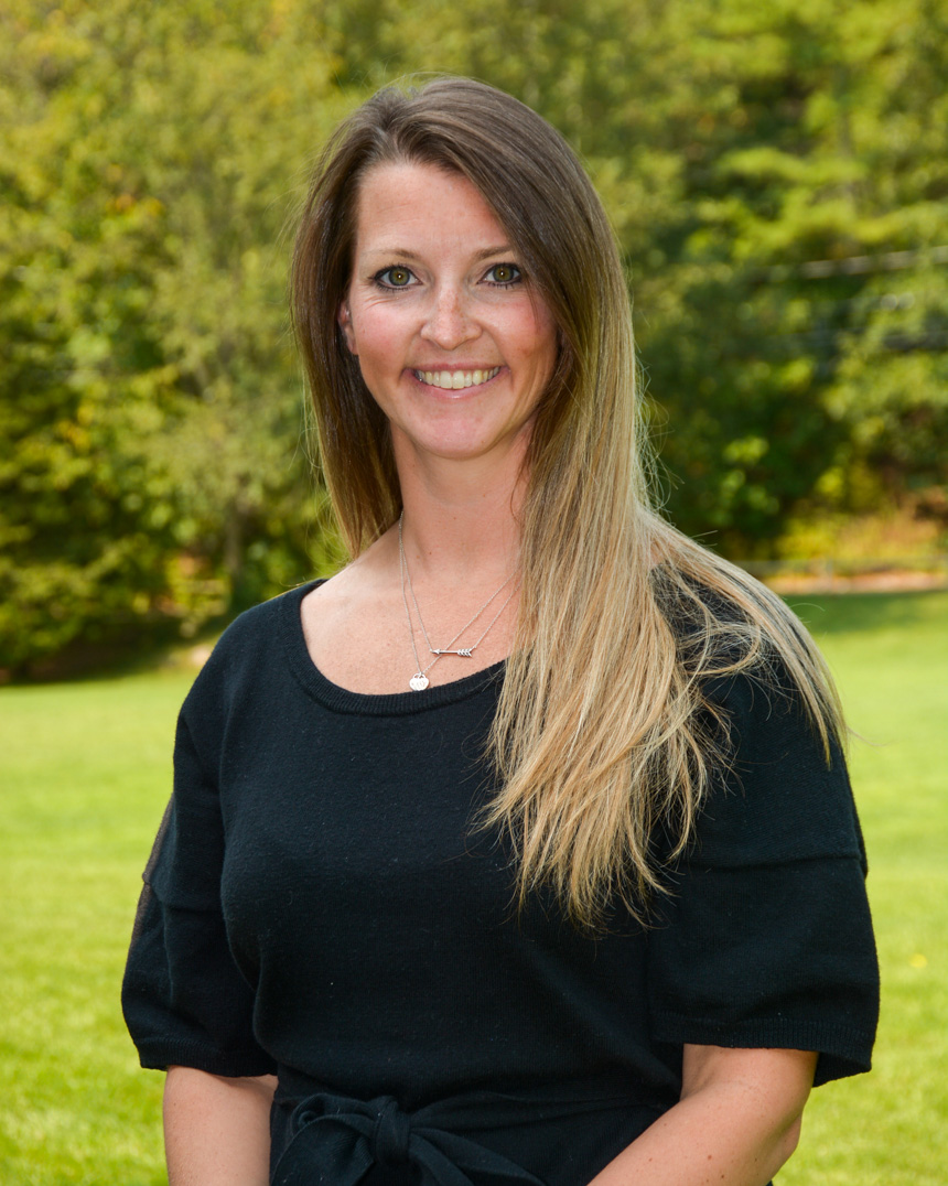 Megan Saia headshot