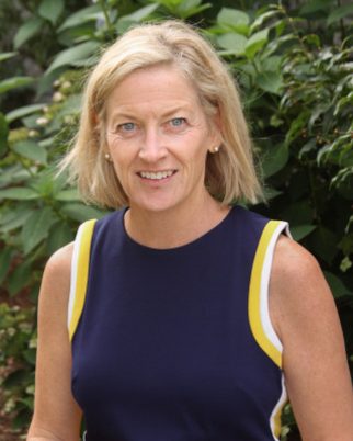 Colleen Hultgren headshot