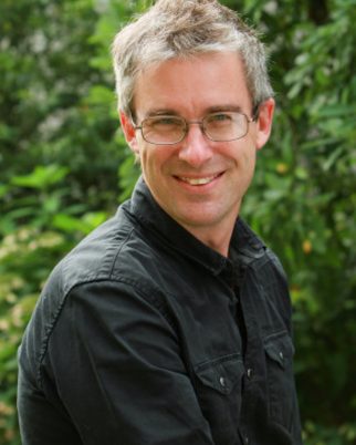 Robertson Thacher headshot