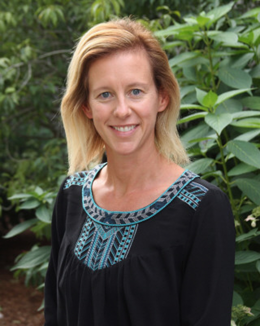 Wendy Soutsos headshot